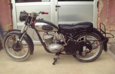 prodajem OLDTIMER DKW RT250 H 1953' Motori - Ponuda Srbija