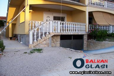 Iznajmljujem apartman 80m do mora Turizam - Privatan Smestaj Srbija